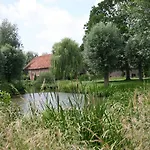 Ξενοδοχείο Schinvelder Hoeve 4*