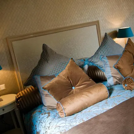 Hotel Schinvelder Hoeve 4*