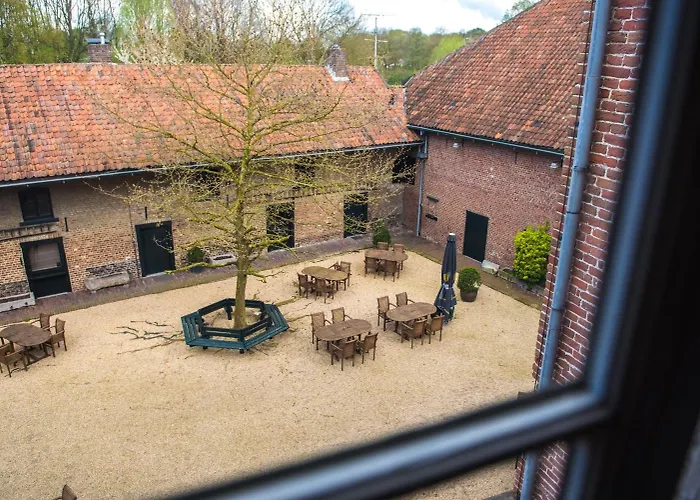 Schinvelder Hoeve 4*