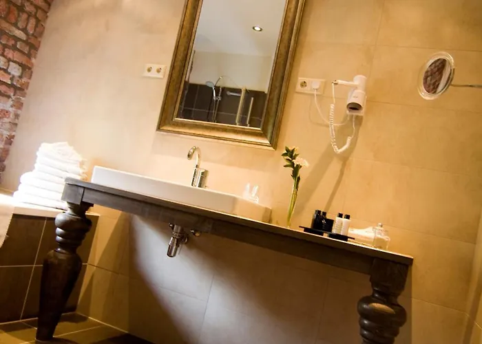 Schinvelder Hoeve 4*