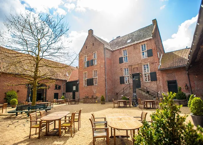 Schinvelder Hoeve 호텔 4*